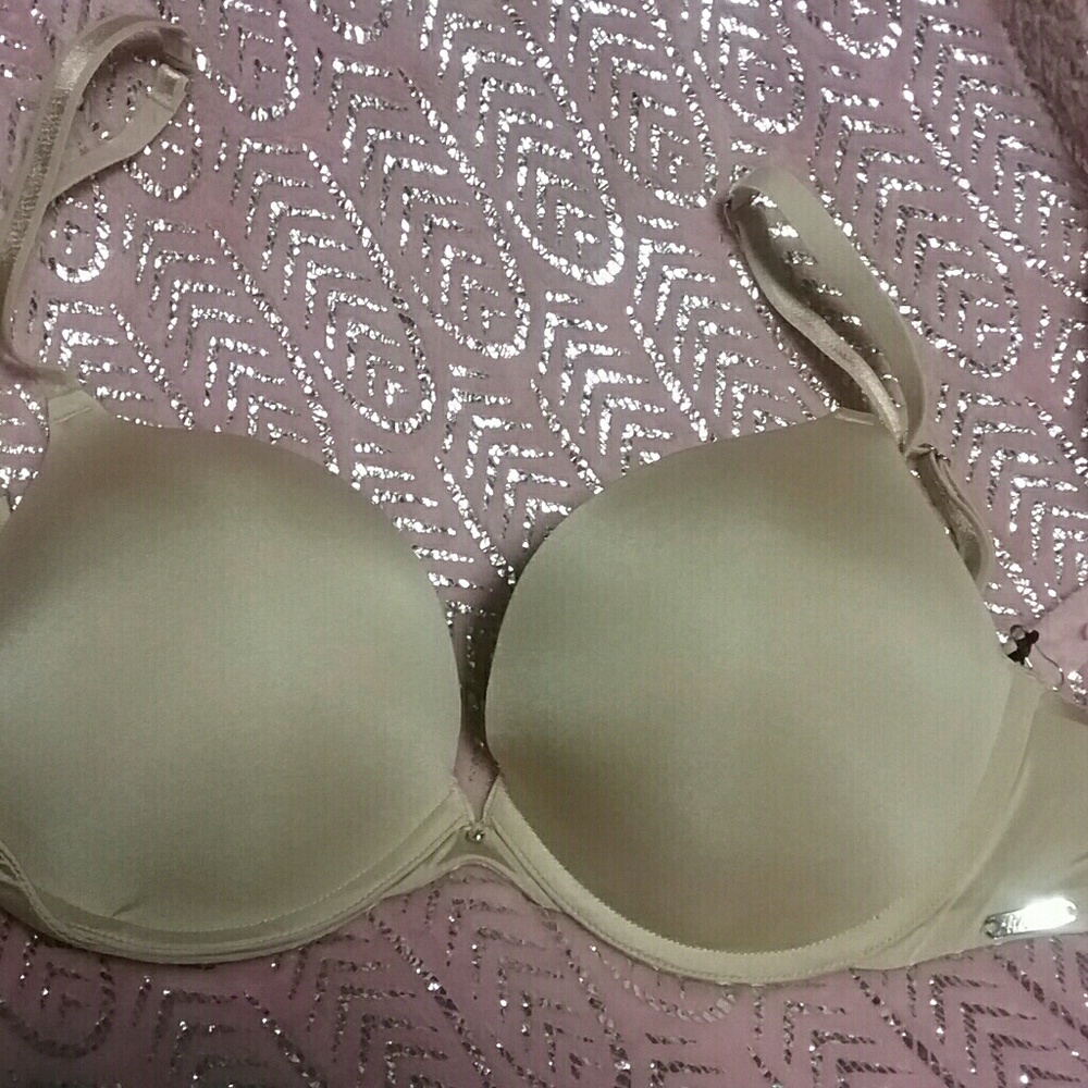 NWT Montelle Padded Bra♡